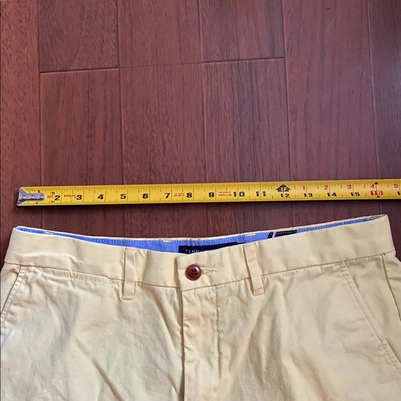 TOMMY HILFIGER SOLID YELLOW SHORTS - Picture 2 of 5